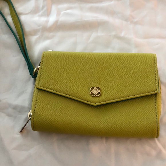 Wallet - Picture 1 of 1